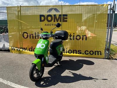 Overzichtsfoto van Super SOCO CUx Elektrische Scooter
